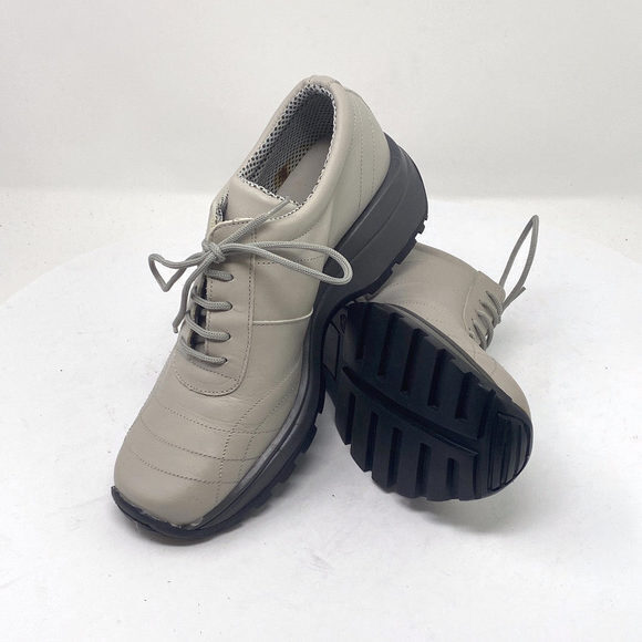 ‎Basil - Picture 2 of 2